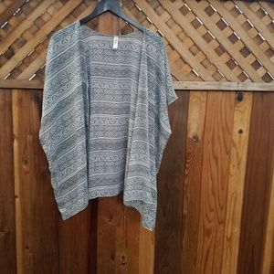 ⚡3/$12⚡ Boho Print Sheer Kimono